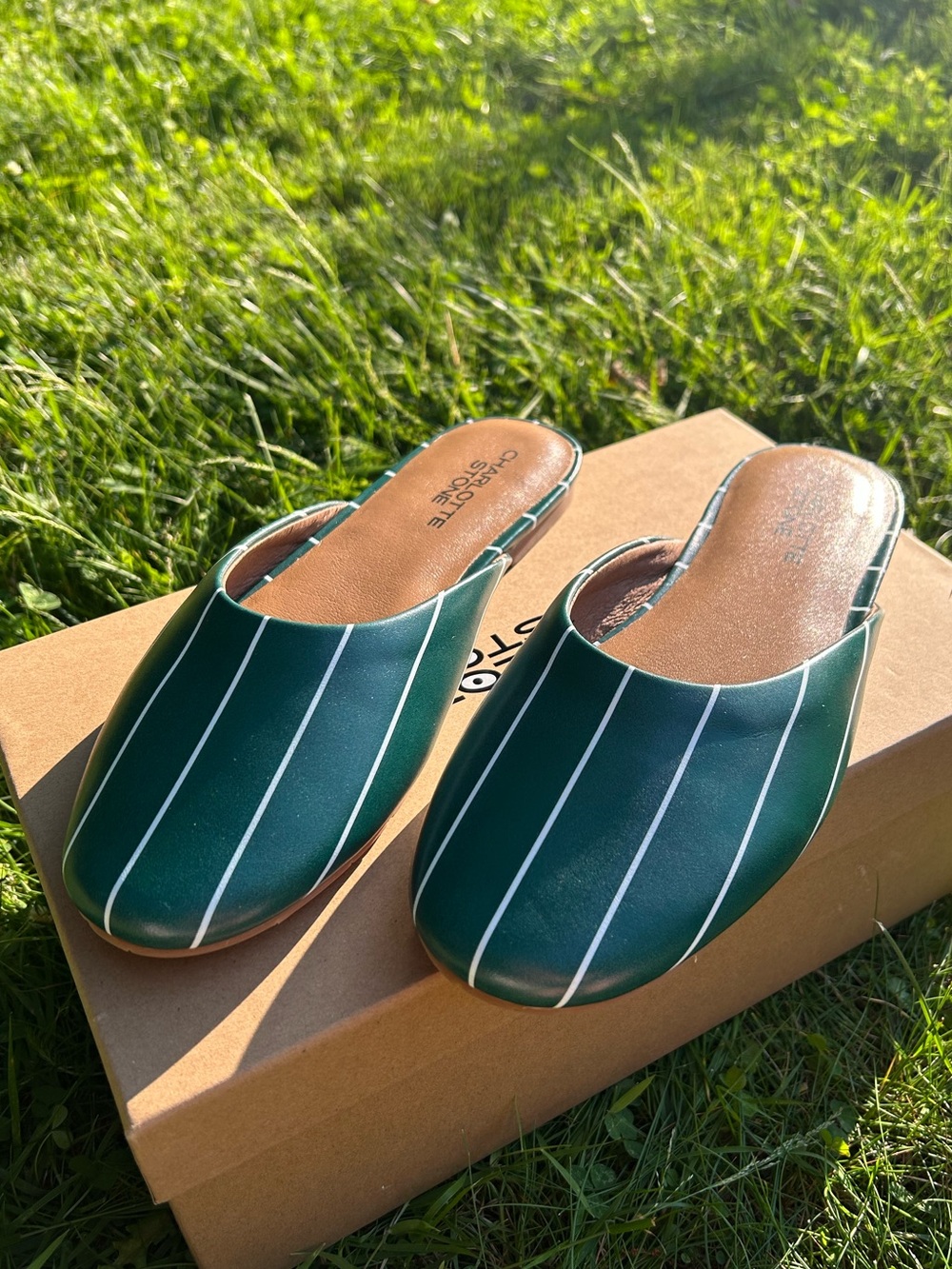 EUC Charlotte Stone Prim Slides or Flats - Ivy Green White Stripe Mules Size 9